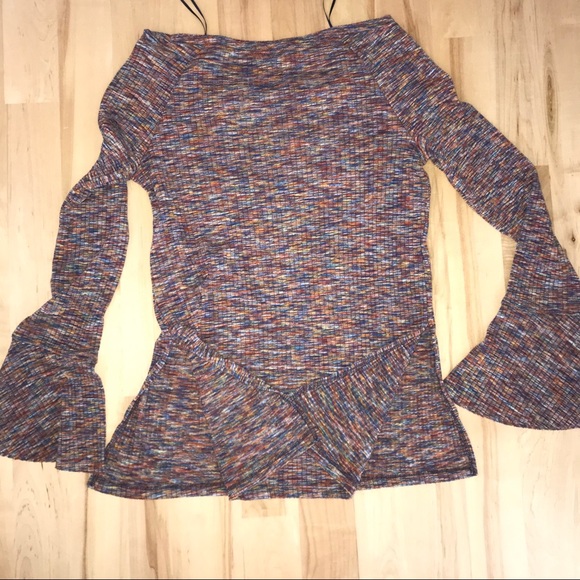 ANTHROPOLOGIE Akemi Kin Zaka bell sleeve top multi colored - Picture 6 of 9